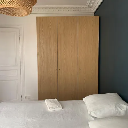 Corentin * Issy-les-Moulineaux
